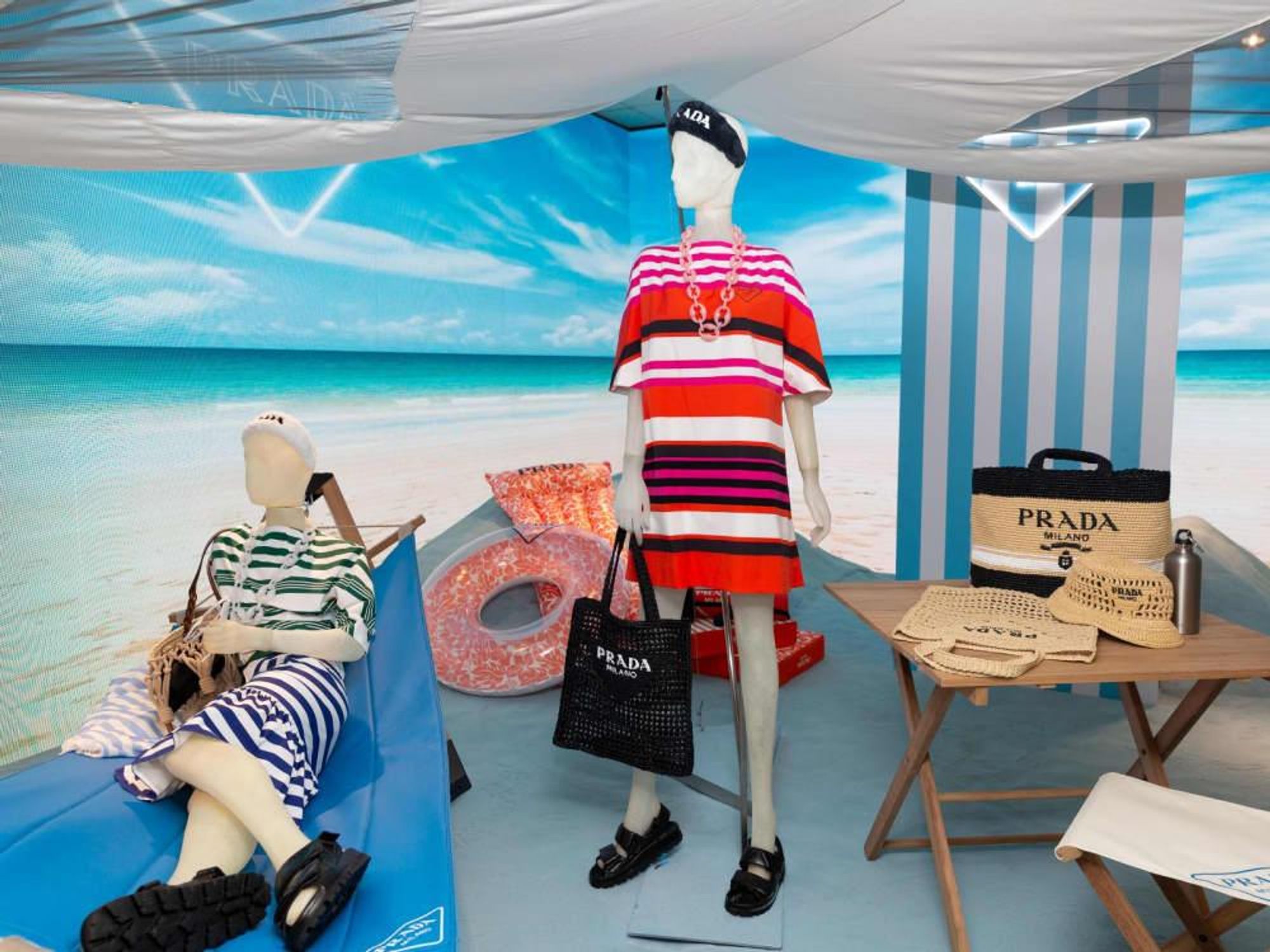 Prada Outdoor pop-up