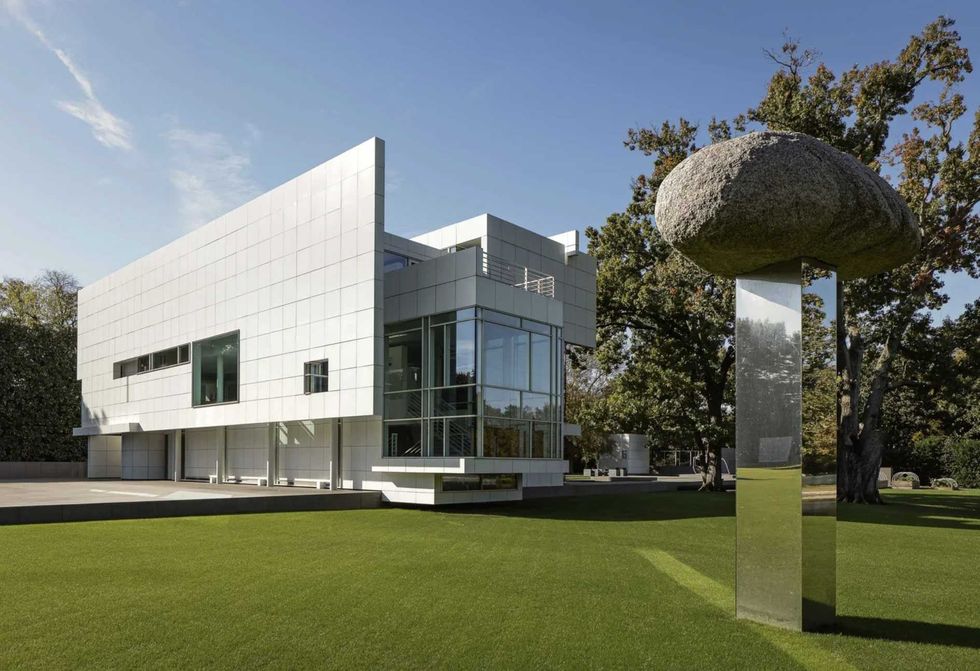 Rachofsky House 8605 Preston Rd.