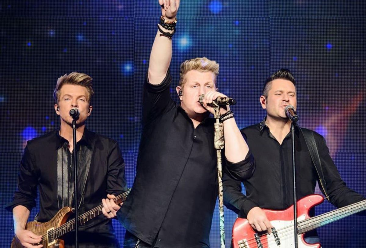 Rascal Flatts in concert with Kelsea Ballerini and Chris Lane ...