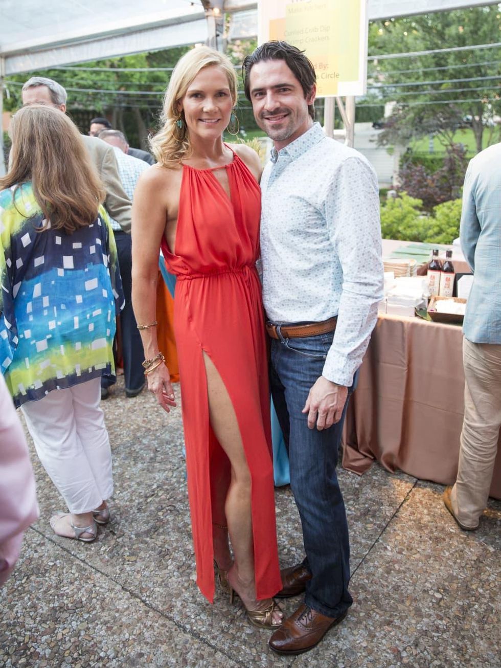 Rebecca Cedar, Mike Agis