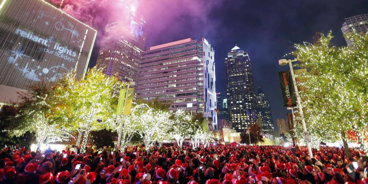 AT&T Performing Arts Center presents Reliant Lights Your Holidays