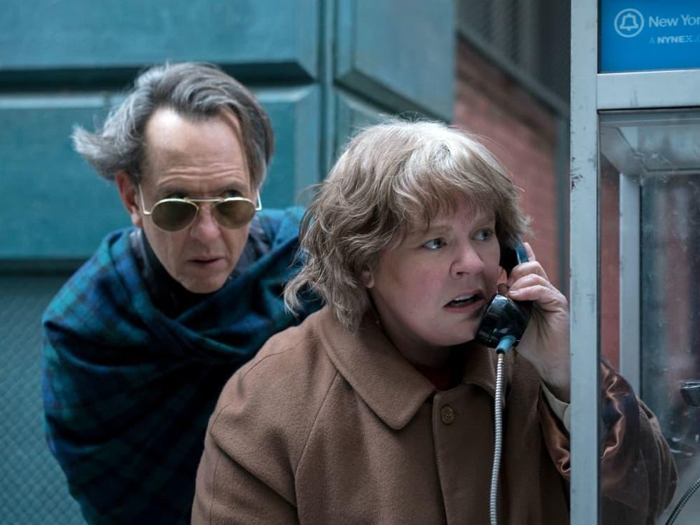 Richard E. Grant and Melissa McCarthy in Can You Ever Forgive Me?