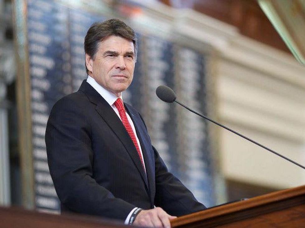 Rick Perry at mic 2013