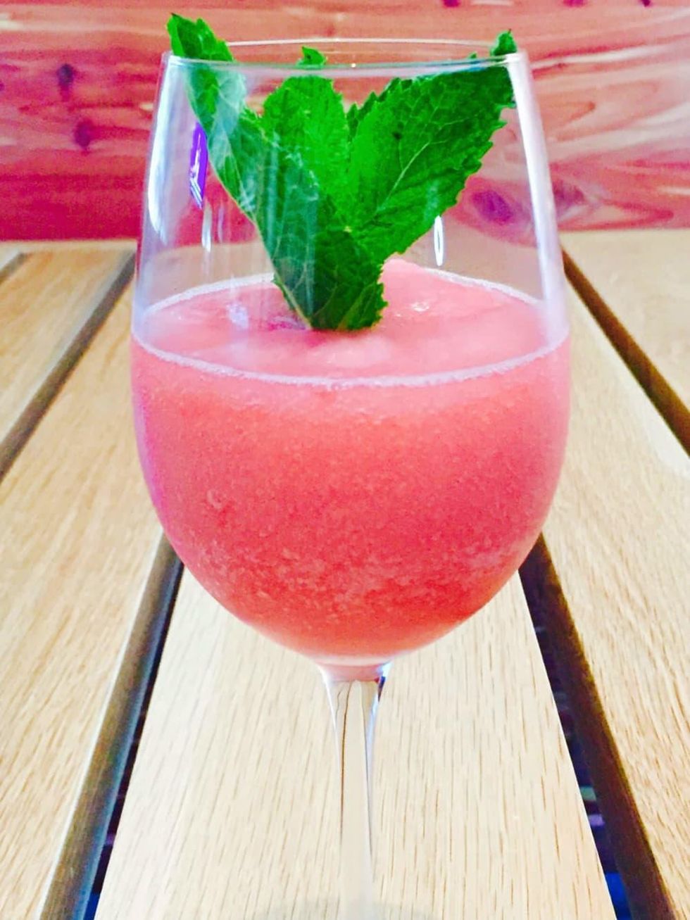 Risque Fros\u00e9 at Cedar Grove