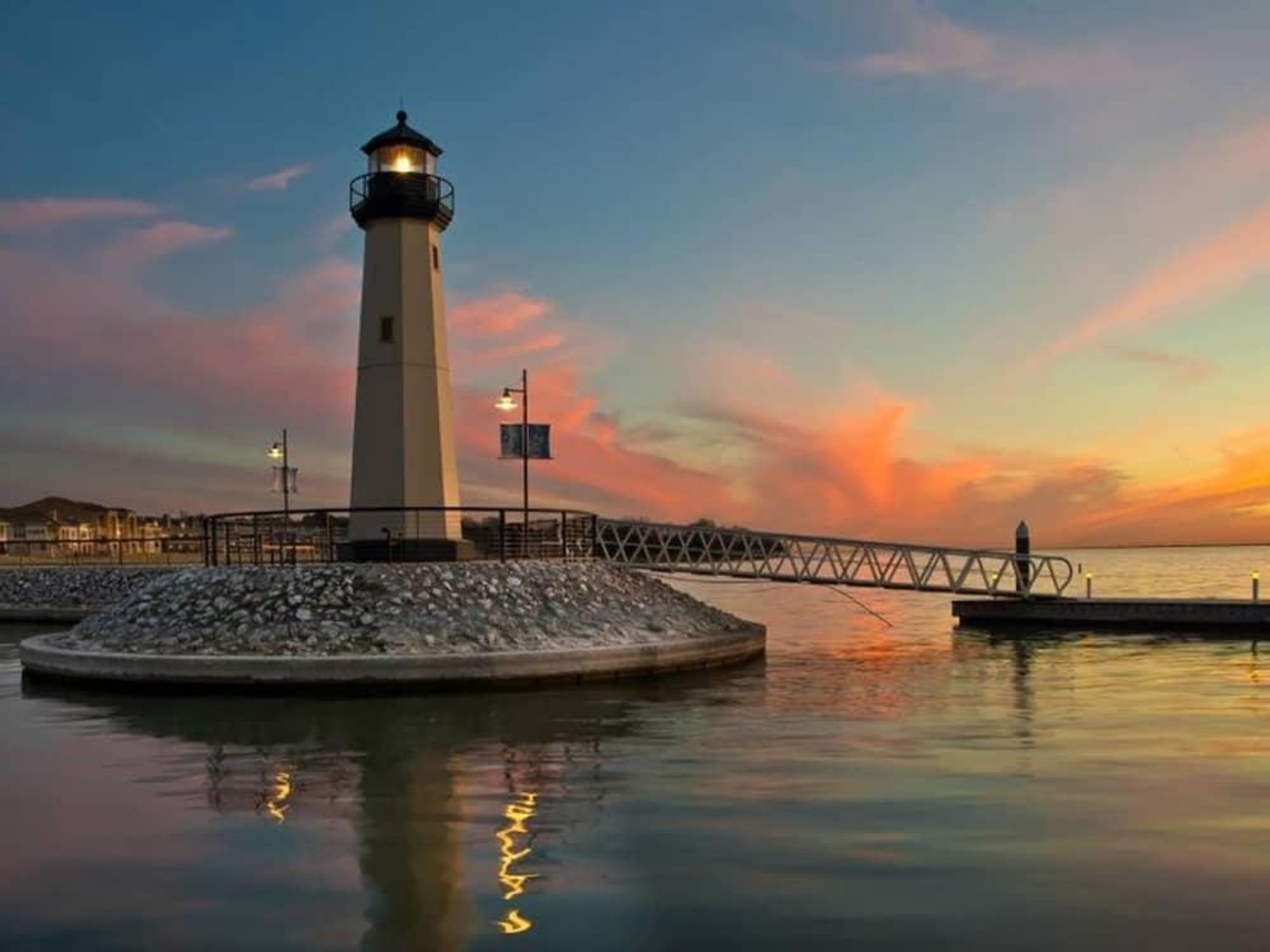 Rockwall lake harbor