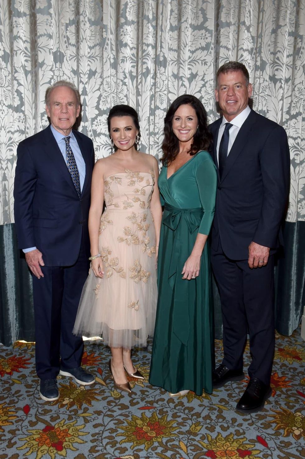 Roger Staubach, Kimberly Schlegel Whitman, Jennifer Arthur, Troy Aikman