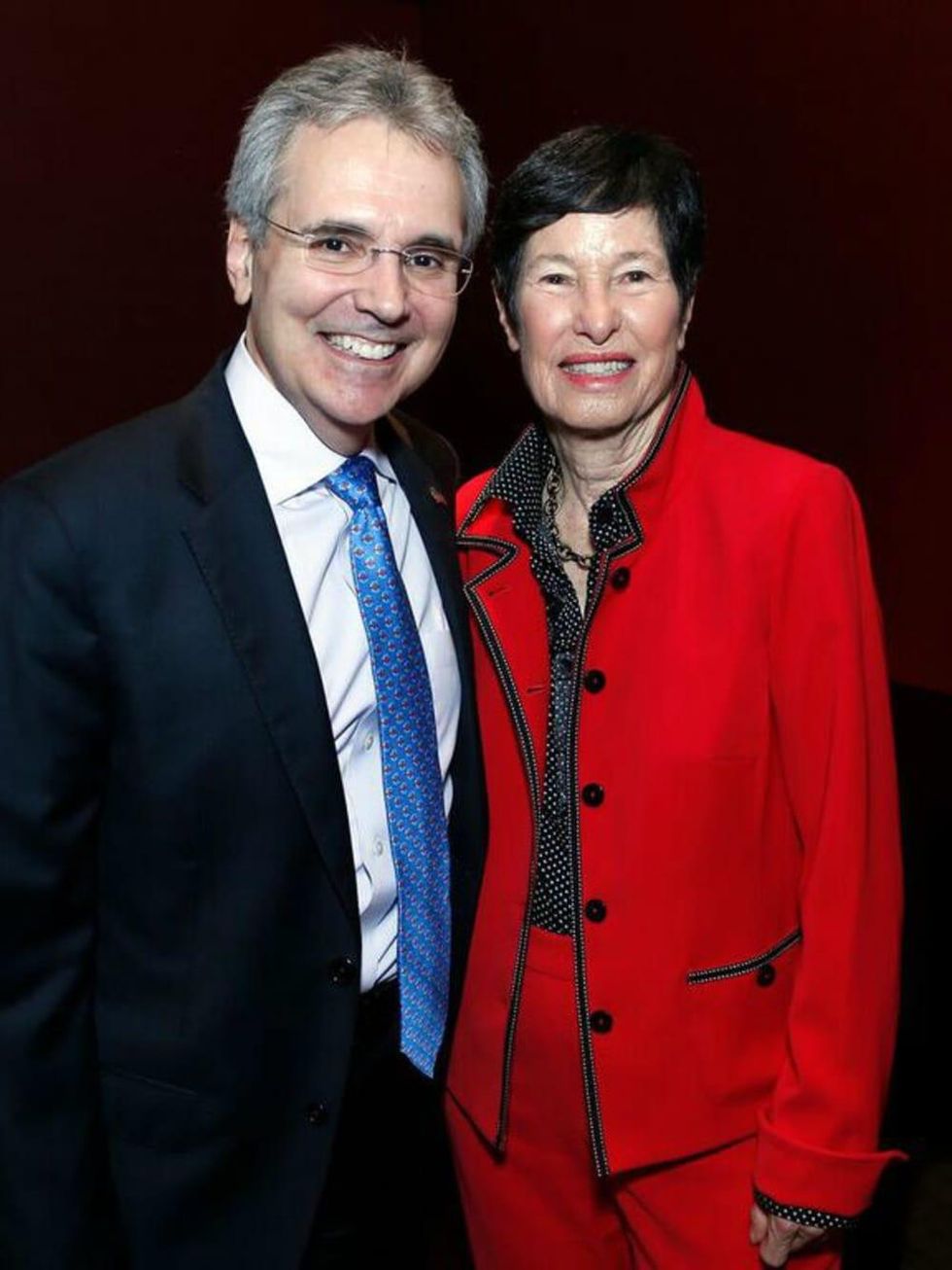 Ronald DePinho, Lyda Hill