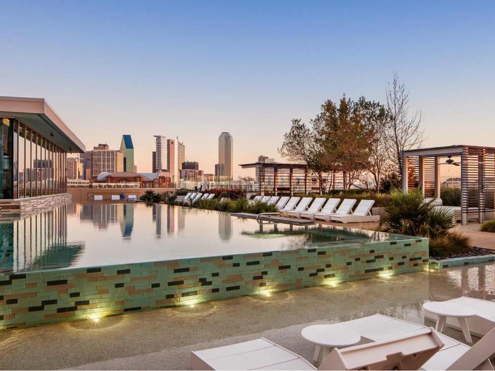Rooftop pool at AMLI Design District in Dallas