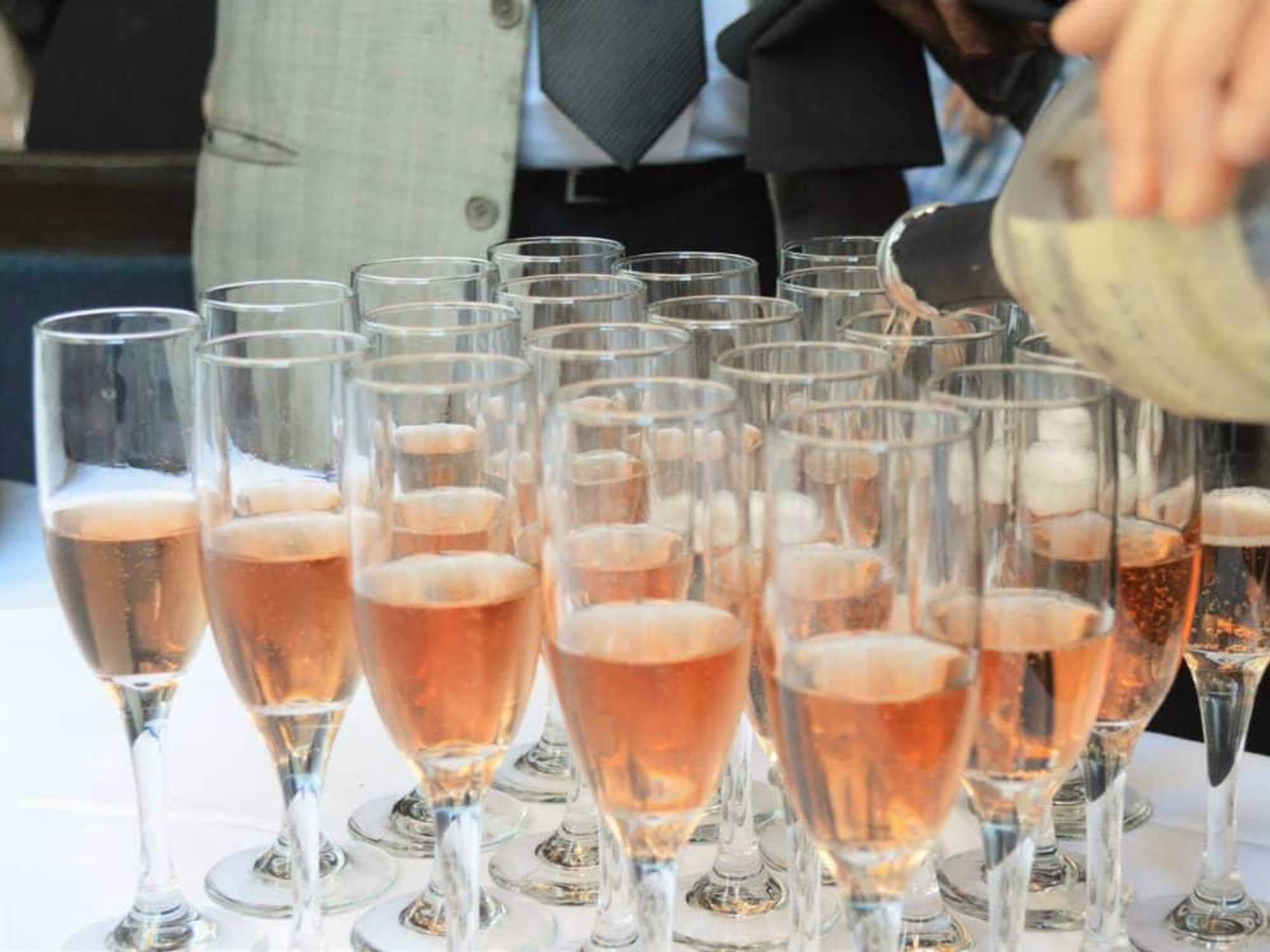 rosé, dallas fish market