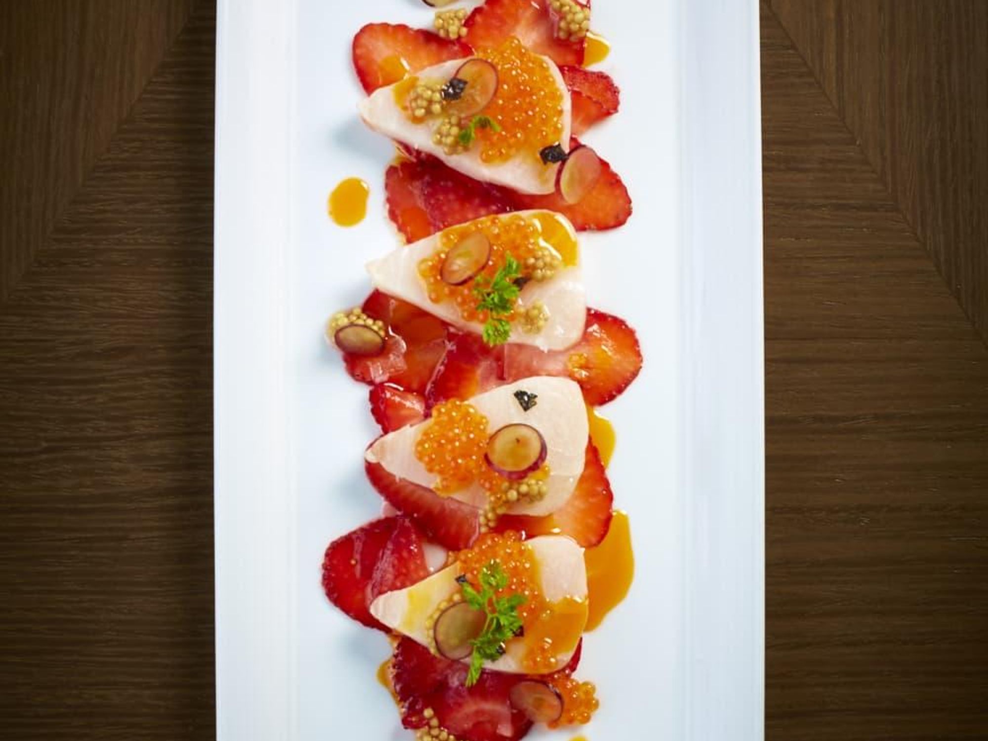 Rosé & Texture of The Sea