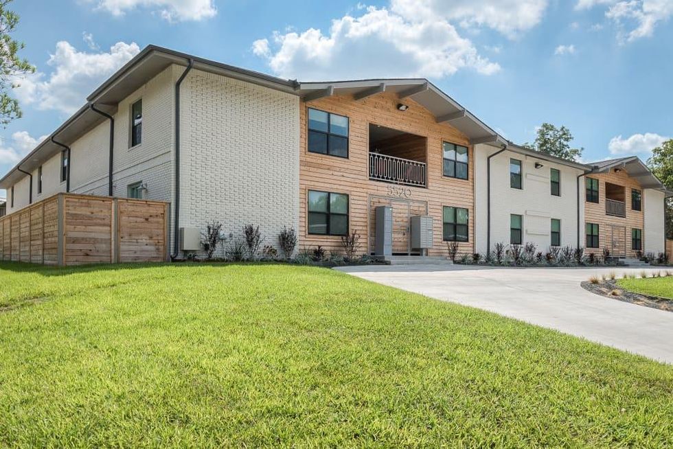 Royal Palms Gaston Ave