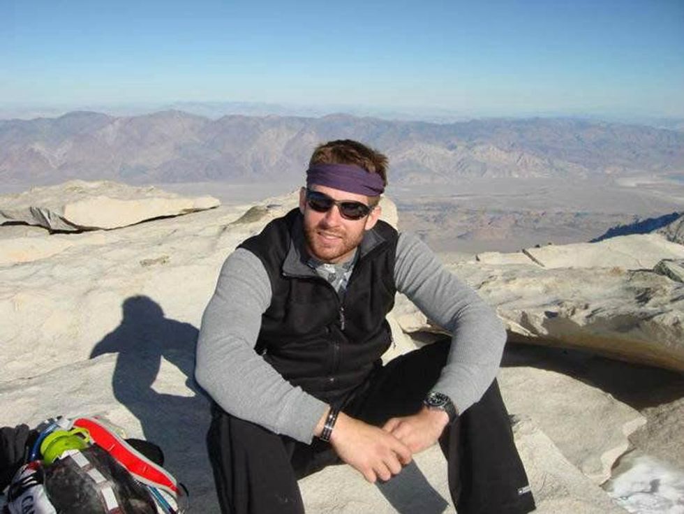 Ryan Parrott, Sons of the Flag