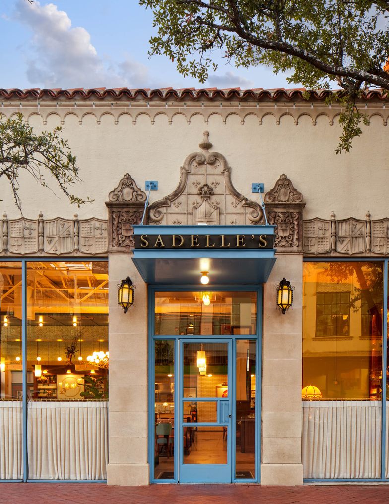 Spend a day in Highland Park Village, Dallas' premier open-air shopping and  dining destination - CultureMap Dallas