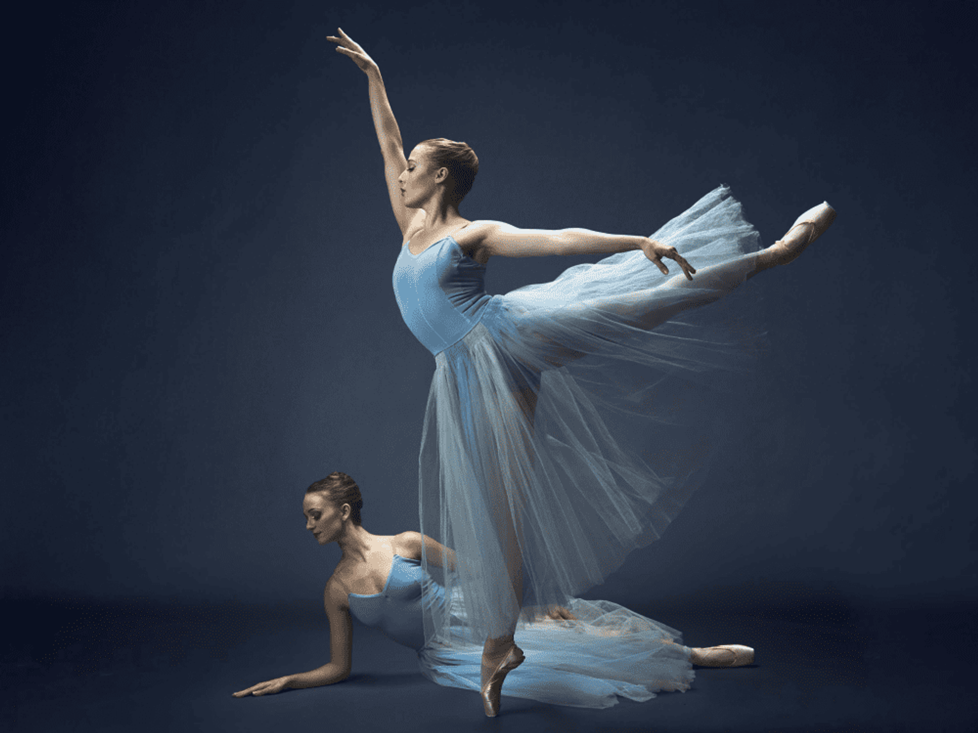 Samantha Pille and Hannah Wood in Texas Ballet Theater's Serenade.