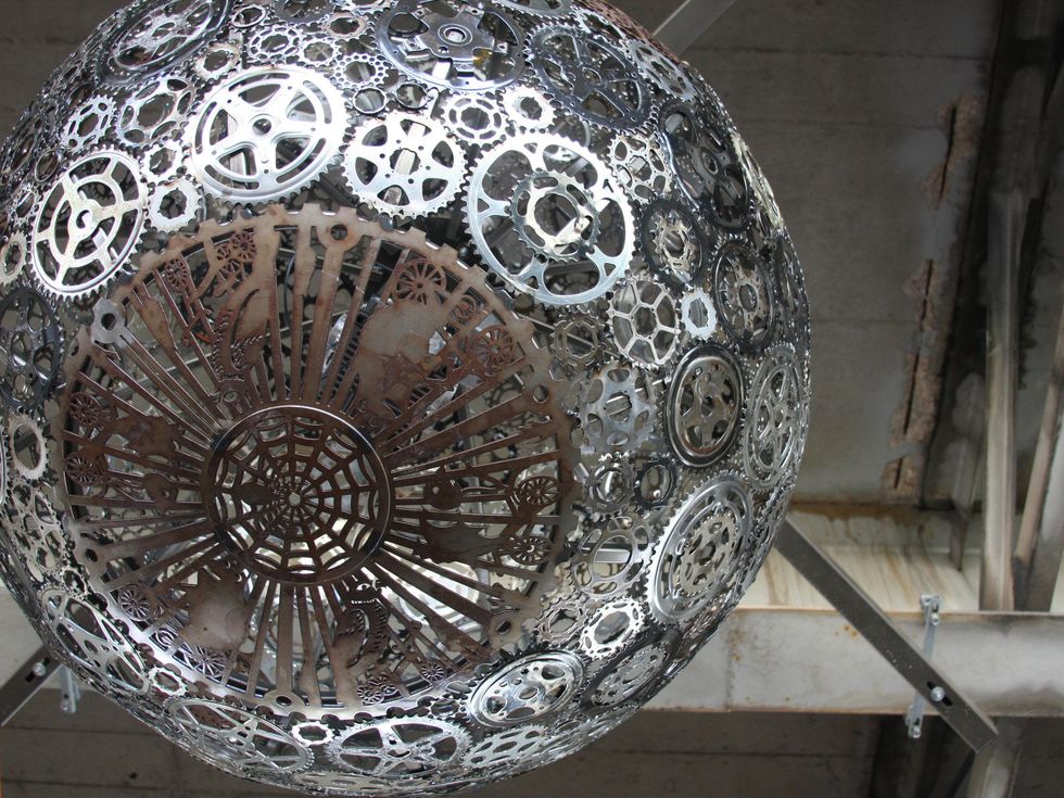 San Antonio underpass Ballroom Luminoso