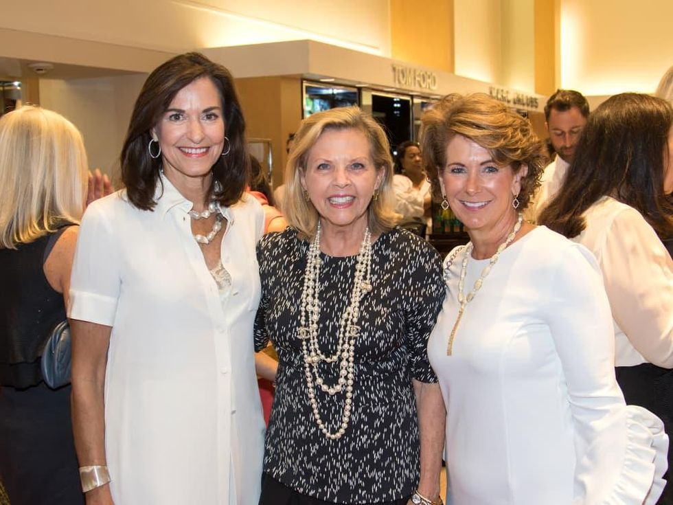 Sara Lee Gardner, Susan Palma, Debra Ropp