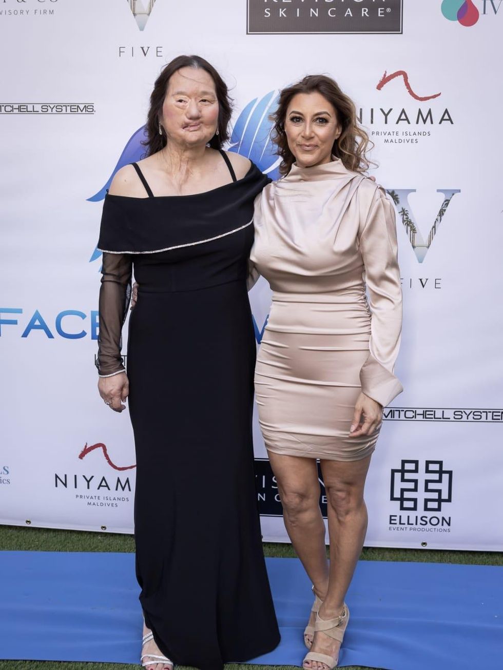 Saundra Crockett, Gina Russo