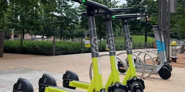Scooters for rent are back on the streets of Dallas, with restrictions - Vimarsana News