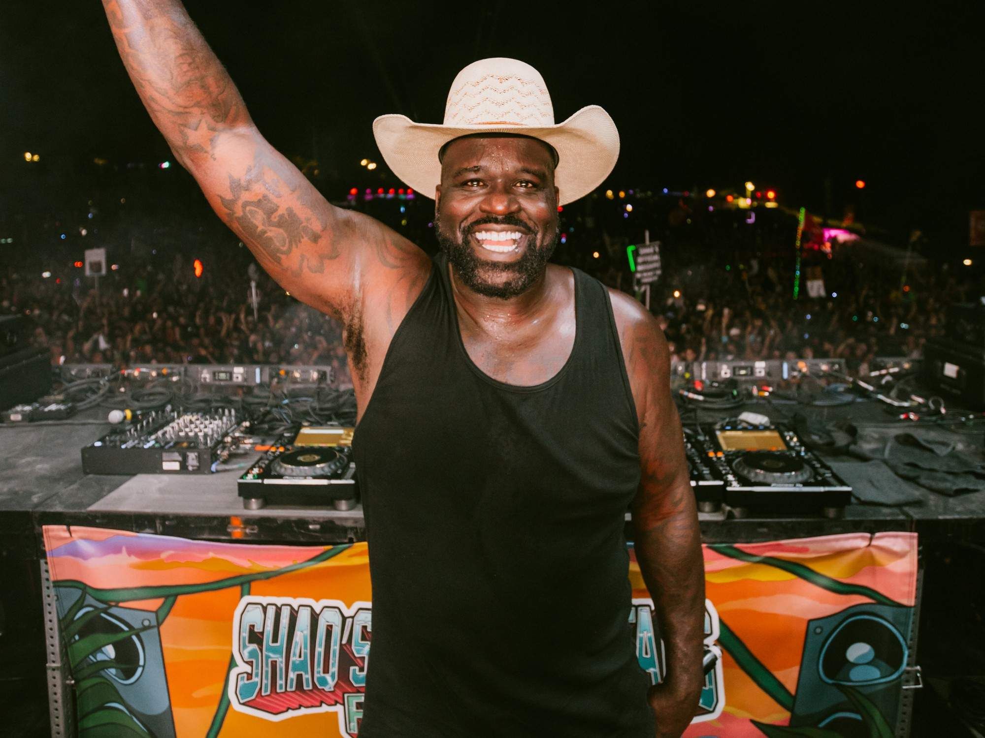 Shaq aka Diesel at Shaq's Bass All Stars Festival