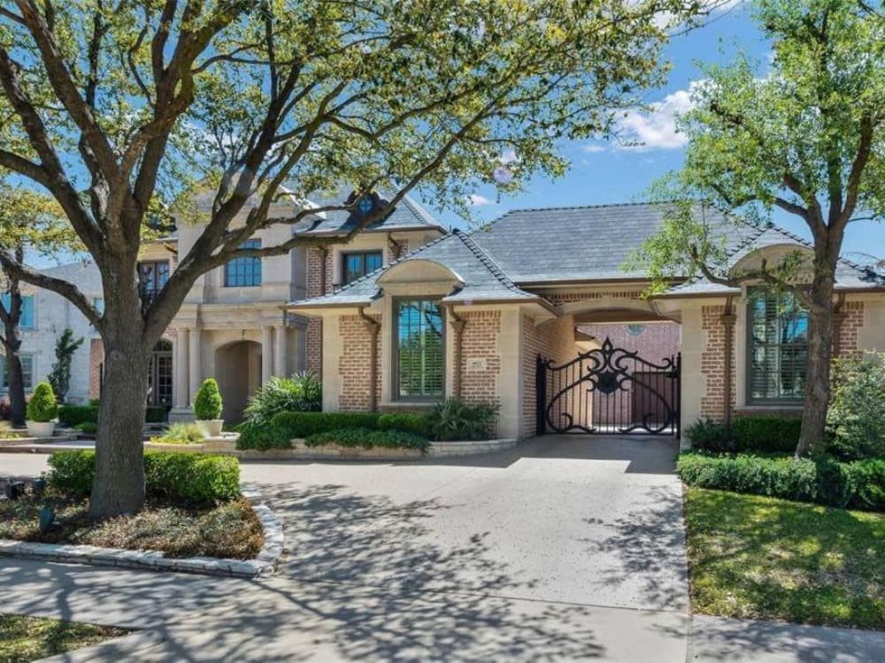 Shaq's new shack in Carrollton.