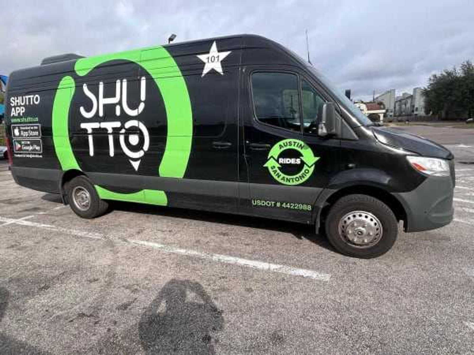 Shutto van