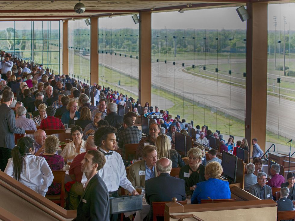 Silks Dining Terraces at Lone Star Park