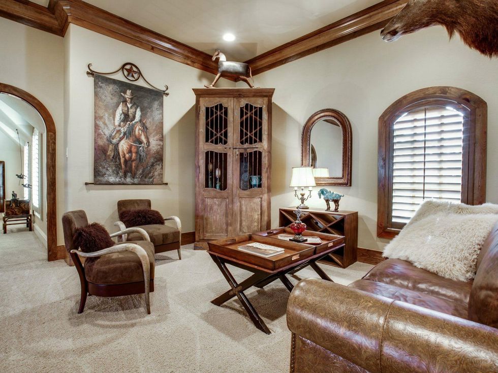 Sitting area off bedroom at 1724 Wisteria Way in Westlake