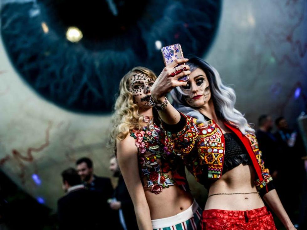 Skeleton models at Eye Ball at the Joule 2017