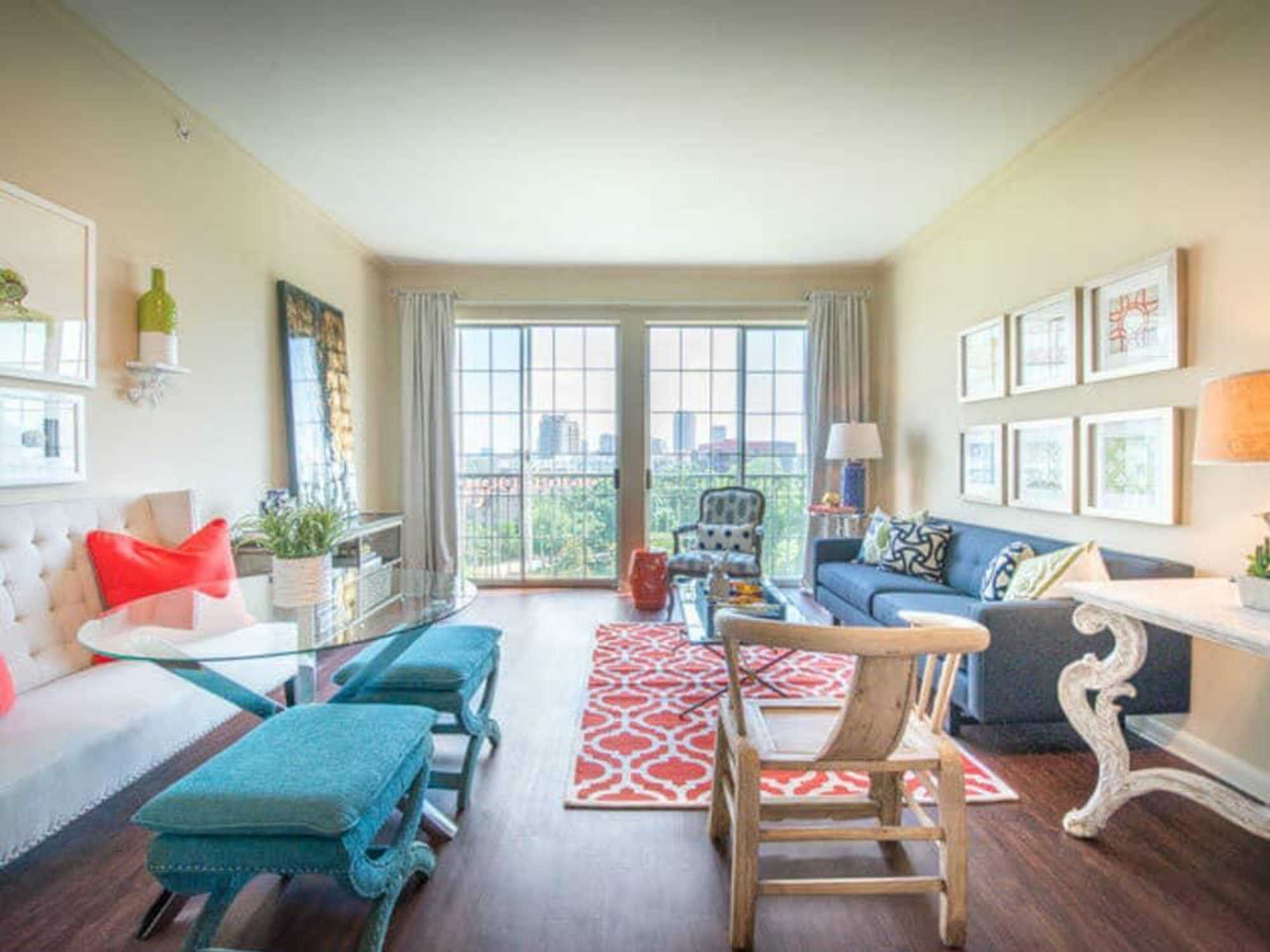 Skye of Turtle Creek apartments Dallas