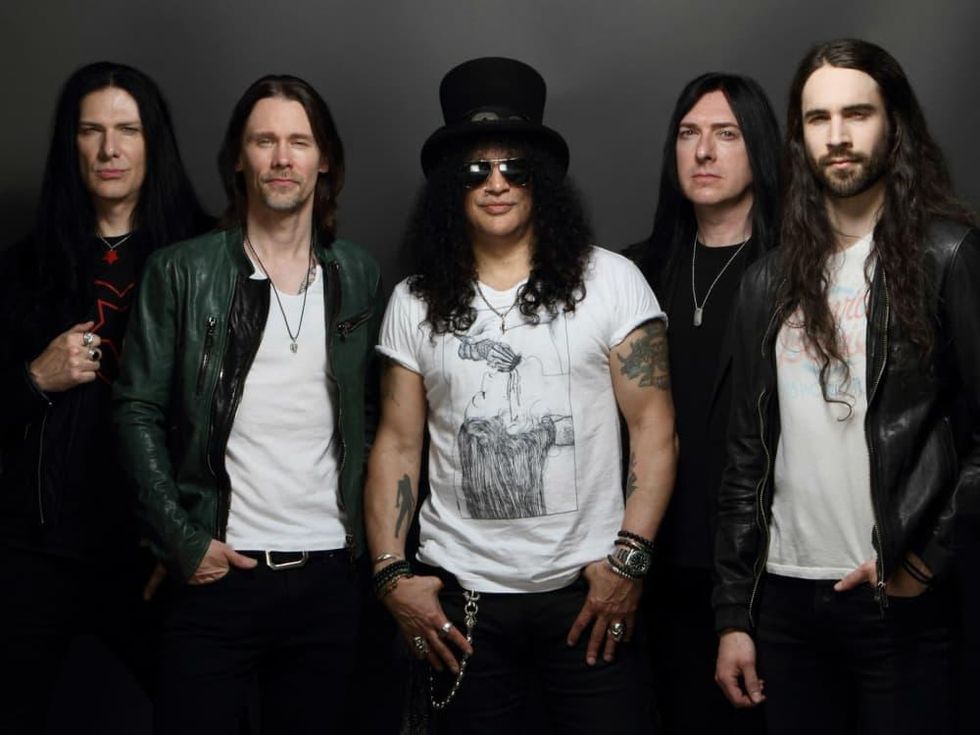 Slash featuring Myles Kennedy & The Conspirators