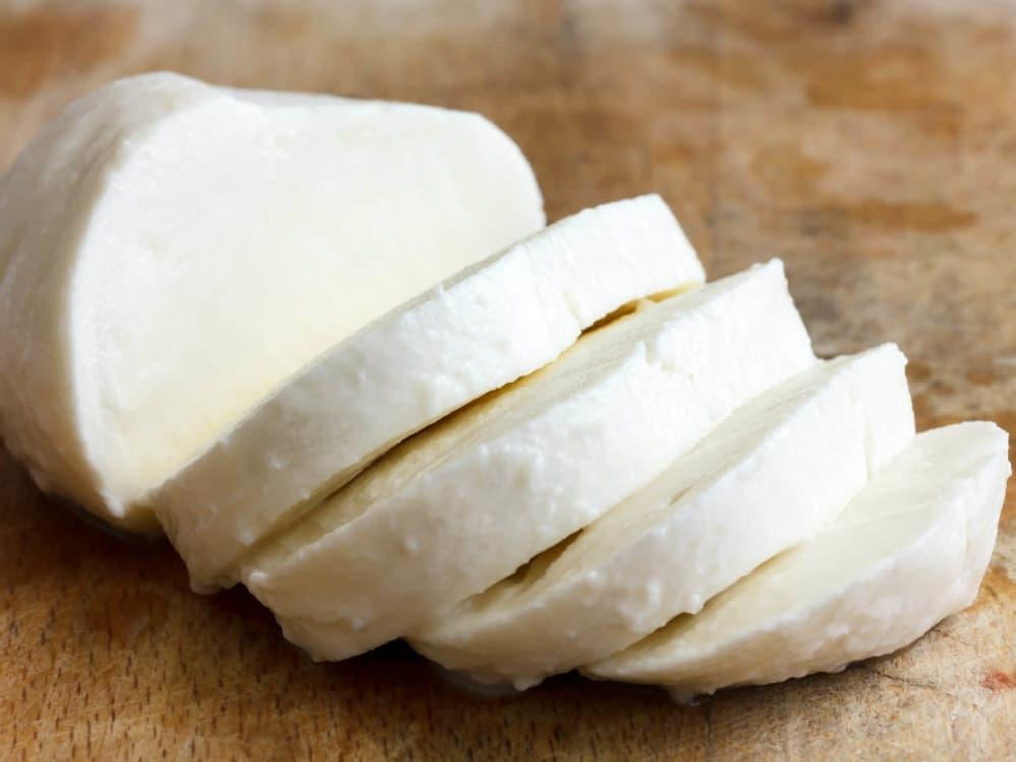 Sliced mozzarella cheese