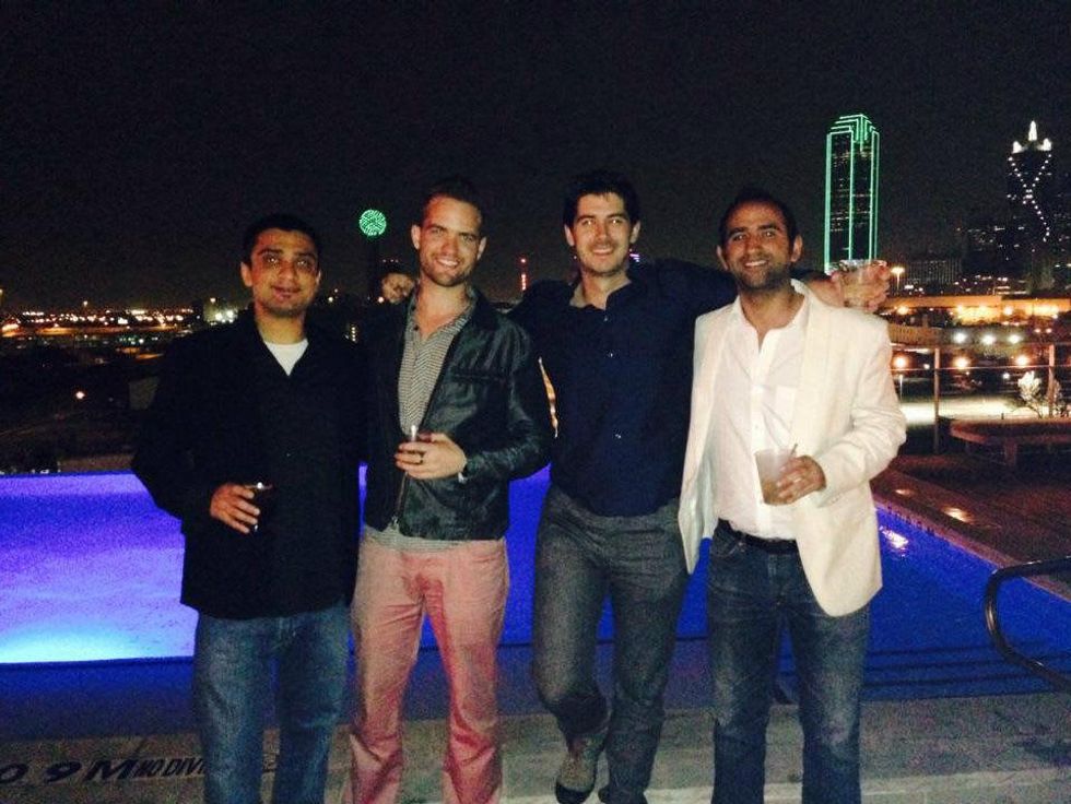 SMU Cox students at happy hour