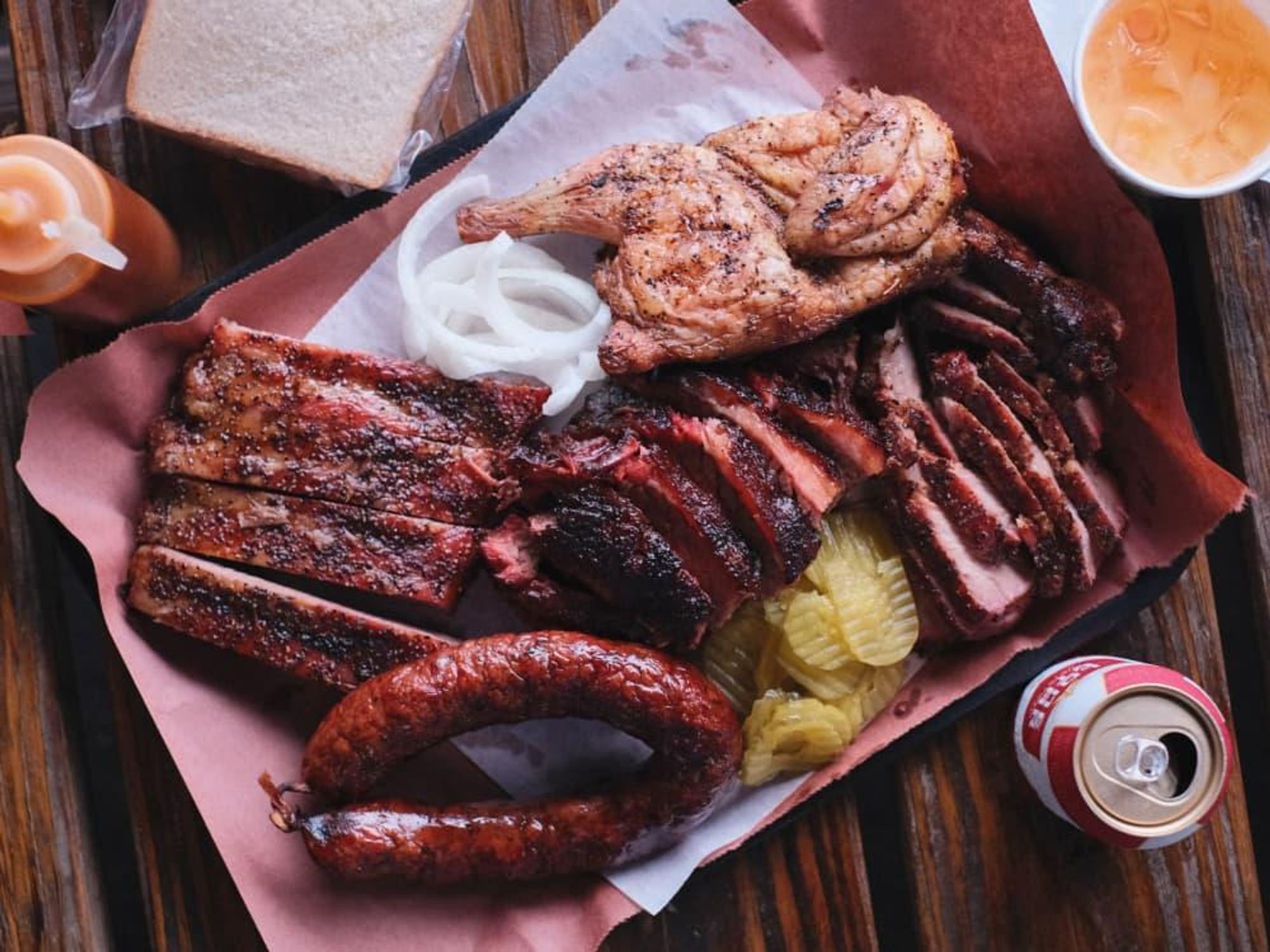 Snow's BBQ barbecue tray