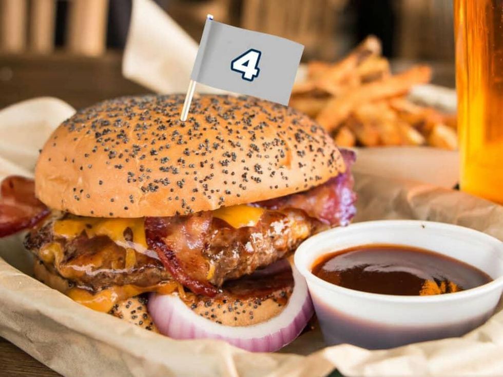 Snuffer's DAK Burger