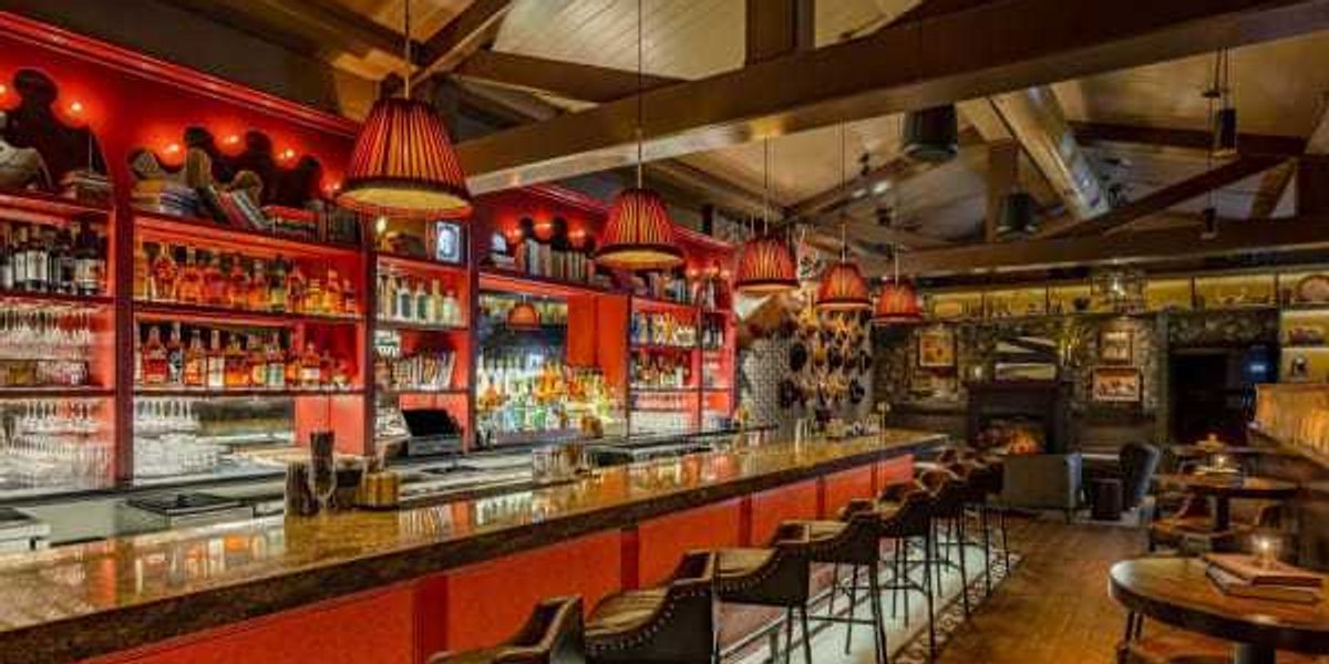 Cozy Western-chic bar Stay Darlin' rides onto Dallas' Henderson Ave