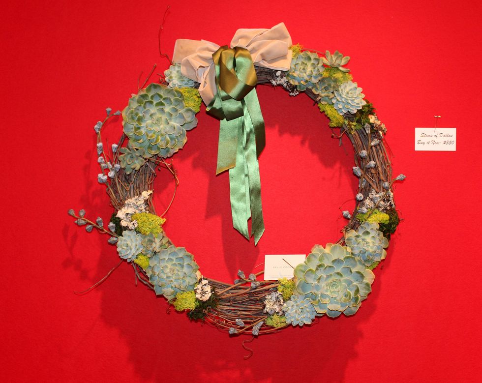 stems of dallas, diffa wreath collection