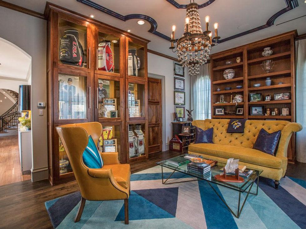 Study at 10179 Brook Hollow Court in Dallas