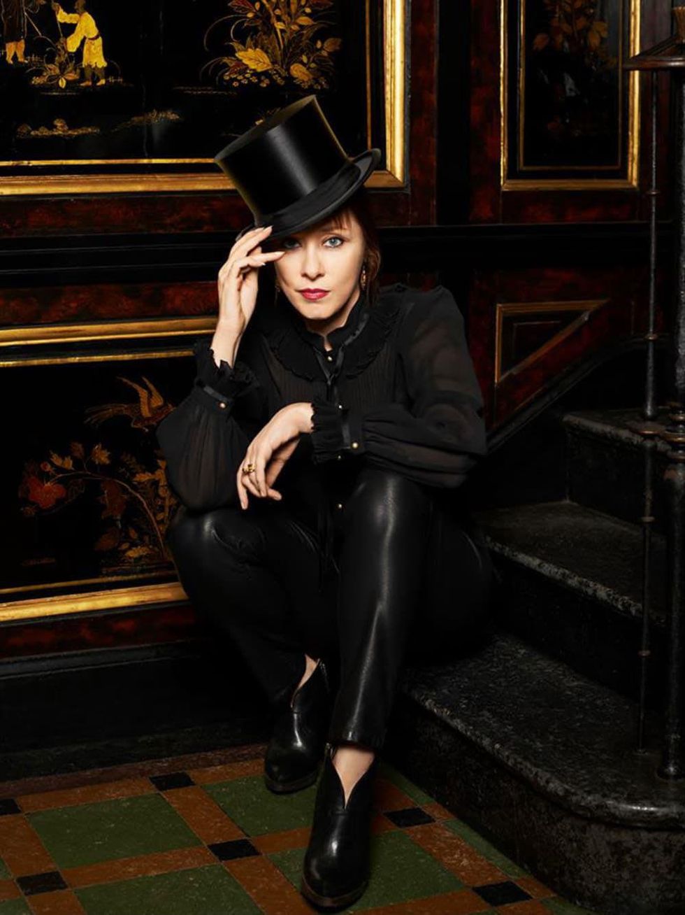 Suzanne Vega