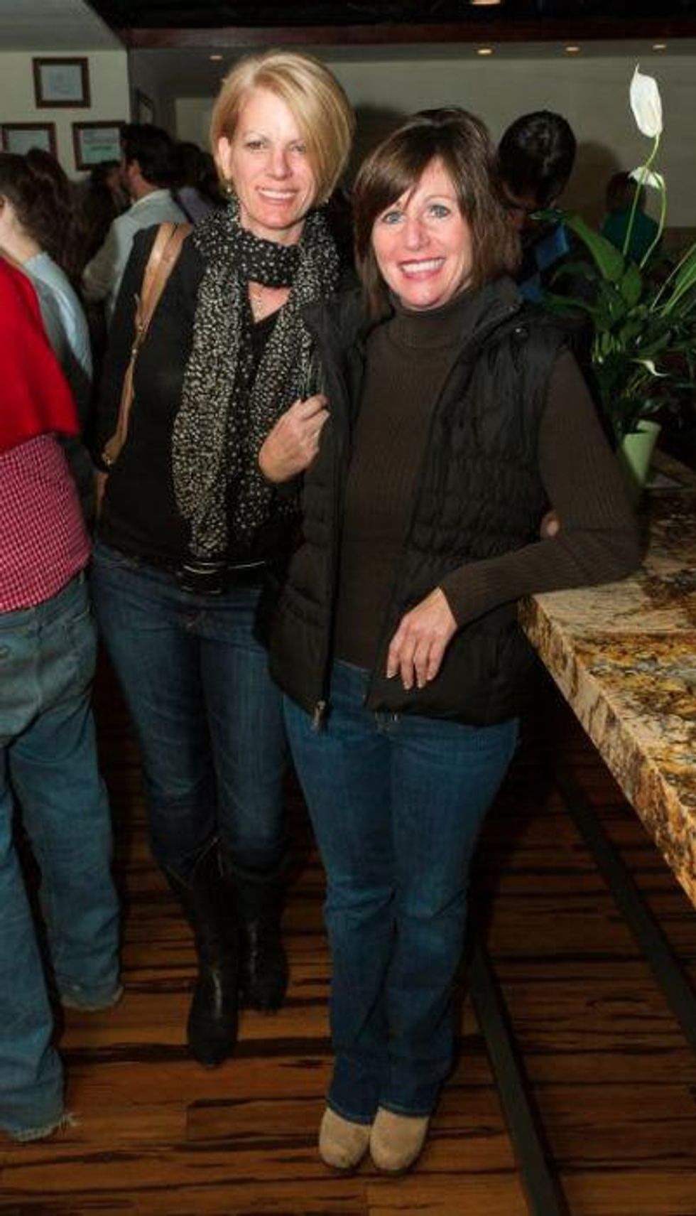 Tara Foss, Sharon Smith