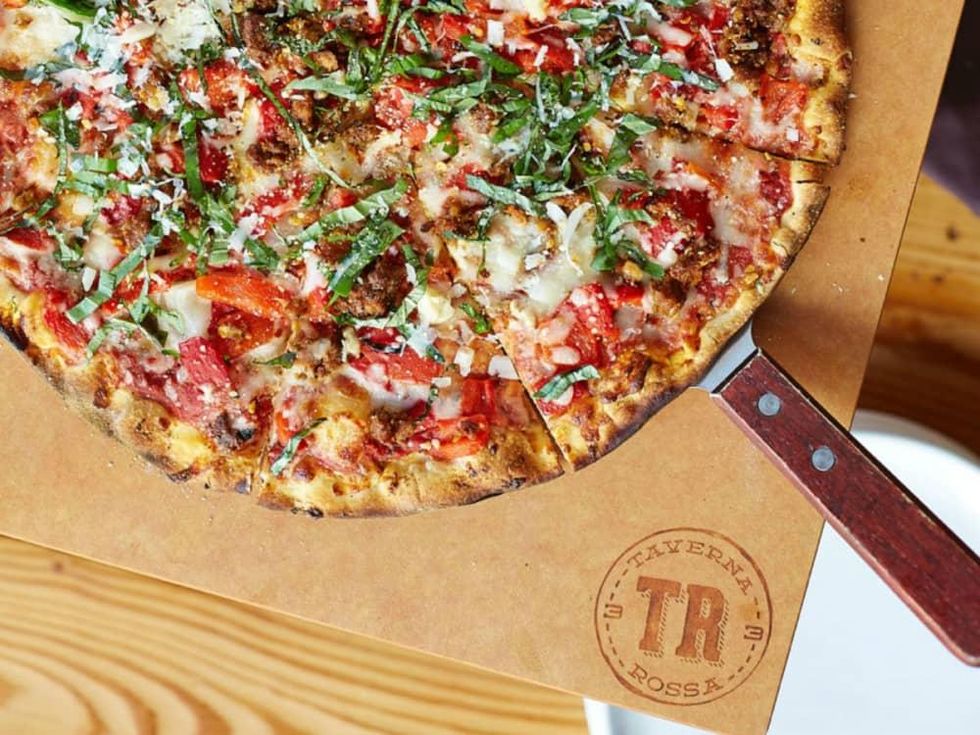 Taverna Rossa pizzeria in Plano