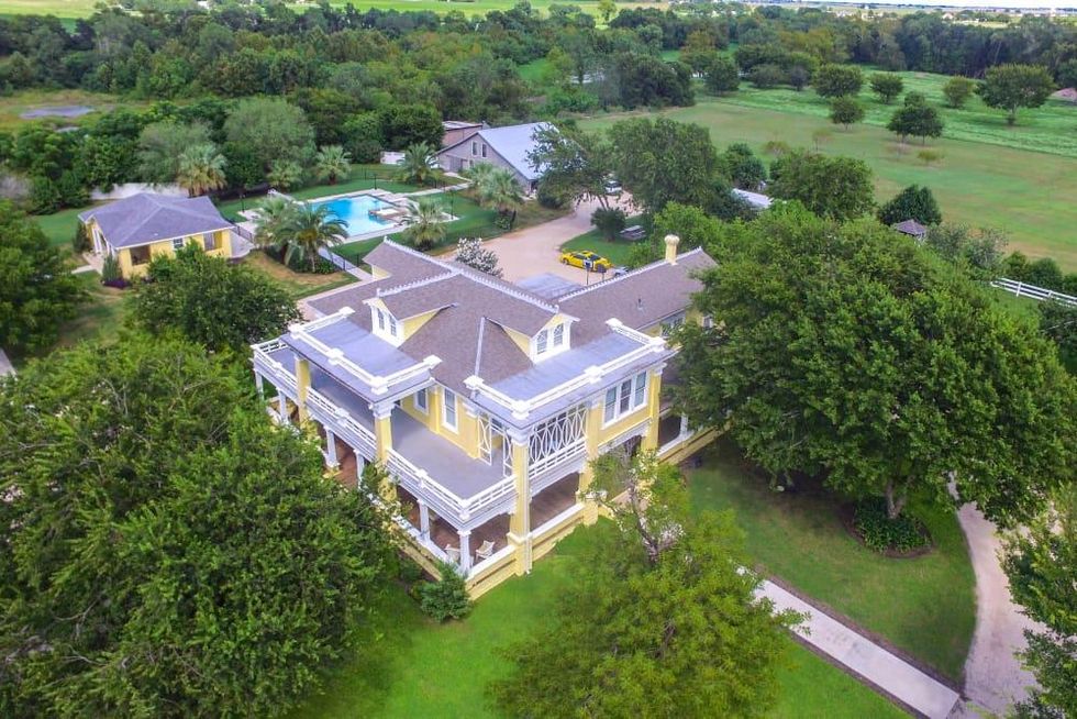 Taylor Mansion Estate and Crystal Ballroom