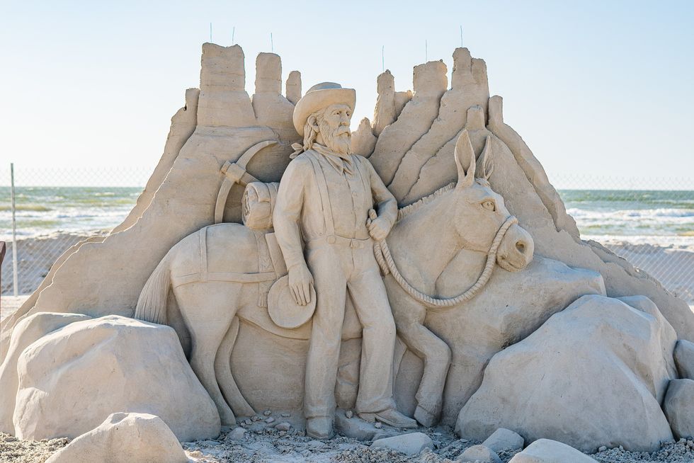 5 tips to build stunning sand sculptures from 2023 Texas SandFest