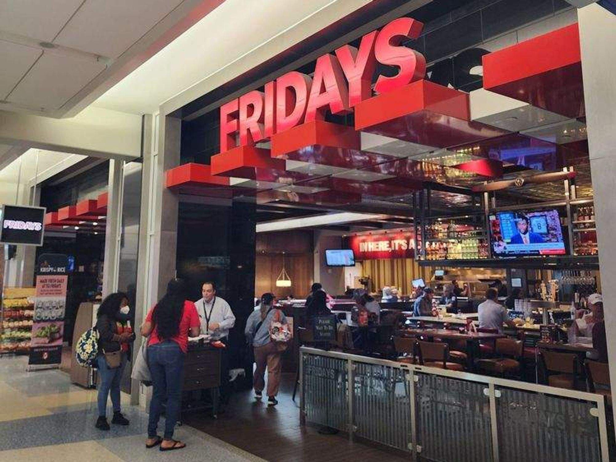 TGI Fridays DFW Airport