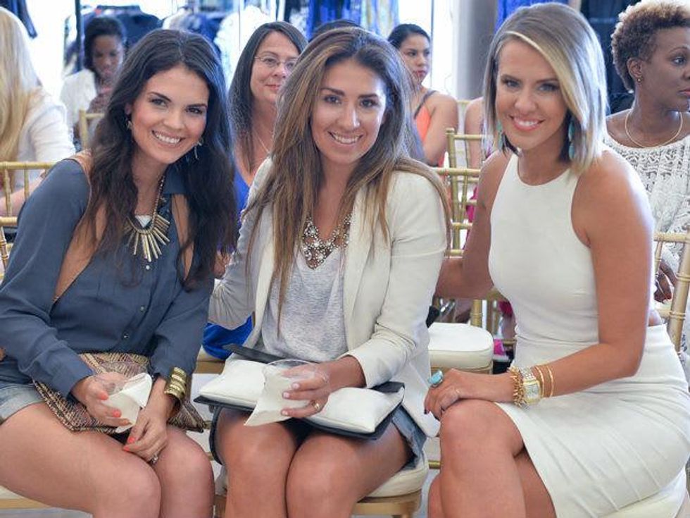 Thais Azevedo Moses, Tori Gonzales, Courtney Kerr, TOOSIES Top Blogger
