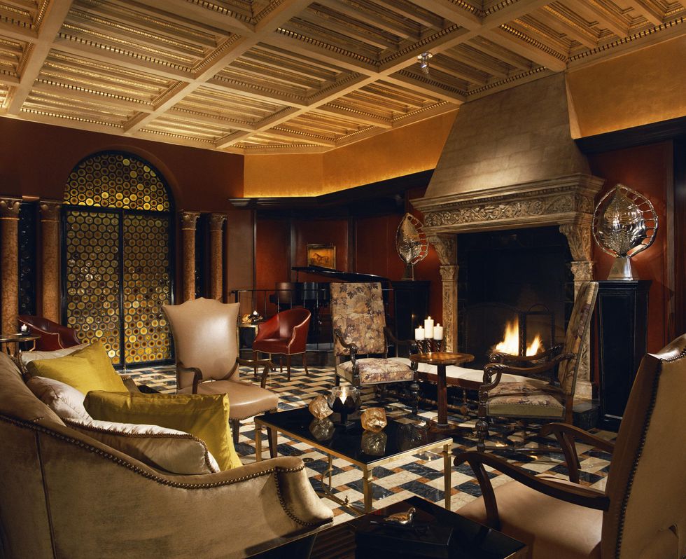 The bar at the Rosewood Mansion on Turtle Creek