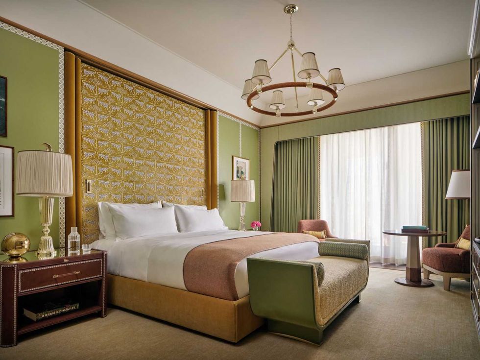 The Knox-Auberge Collection