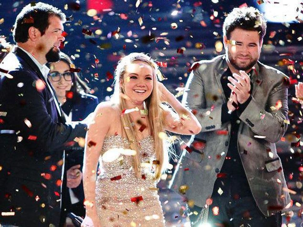 The Voice Danielle Bradbery confetti