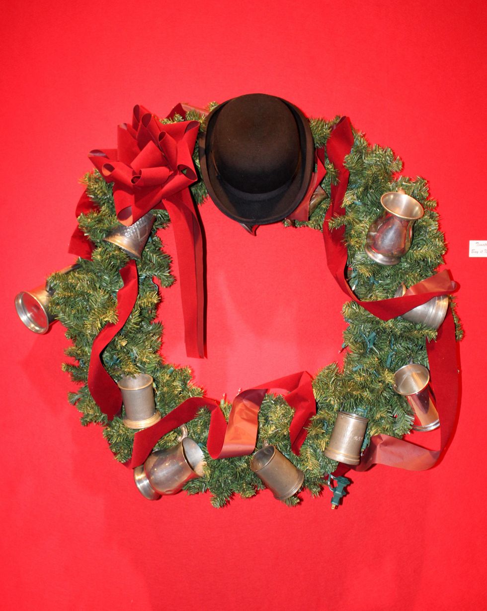 timothy oulton, diffa wreath collection