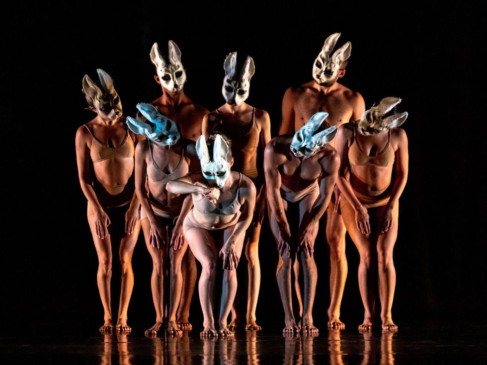 TITAS/Dance Unbound presents MOMIX's Alice