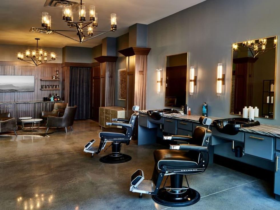 Tondeo men's hair salon Thompson Dallas hotel